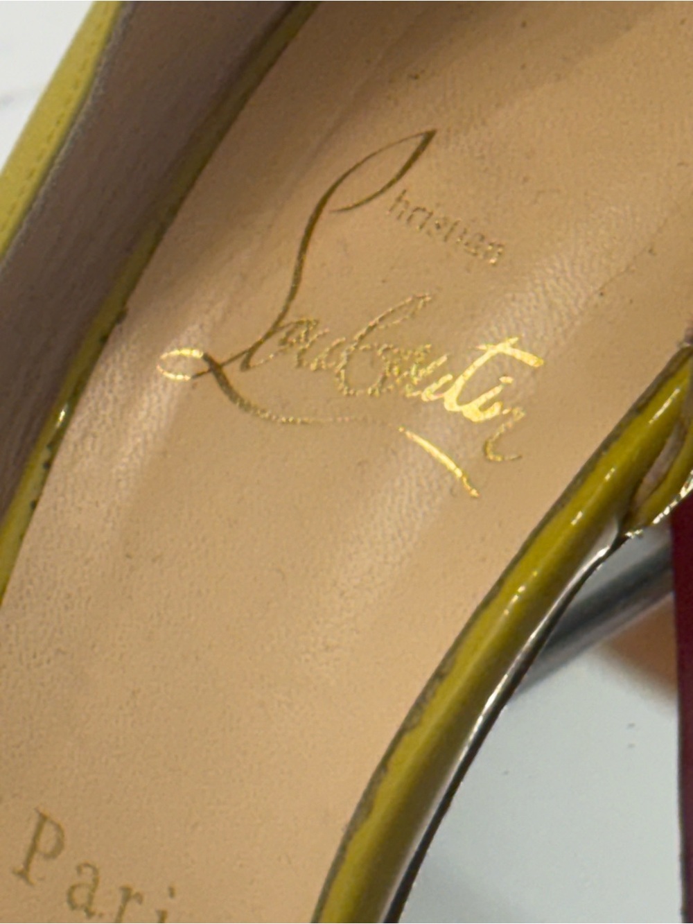 Authentic Christian Louboutin Yellow Patent Women’s Pumps - Picture 7 of 11
